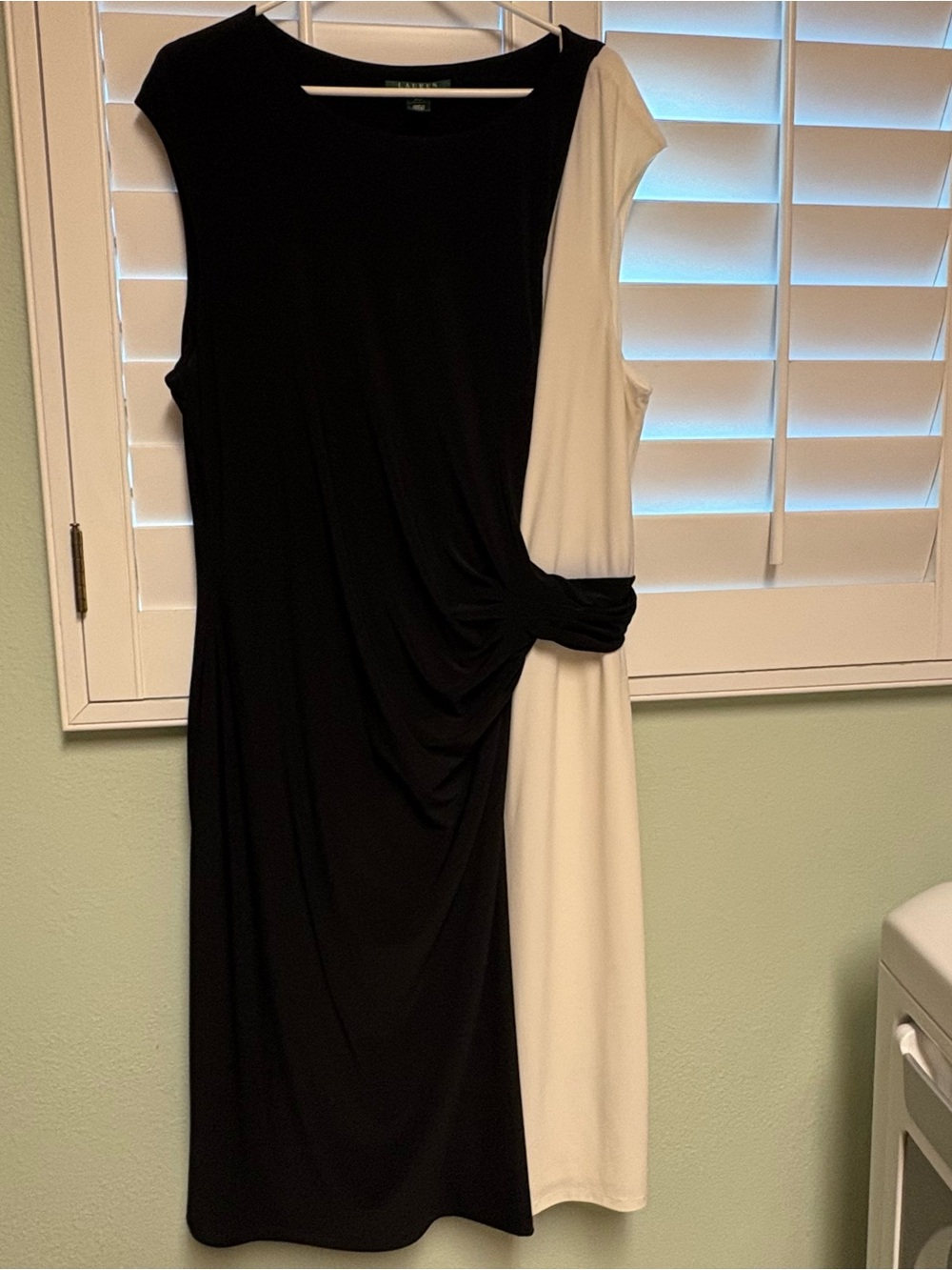 Ralph Lauren Size 20 Black and White Color Block Basic Sleeveless Lined Dress